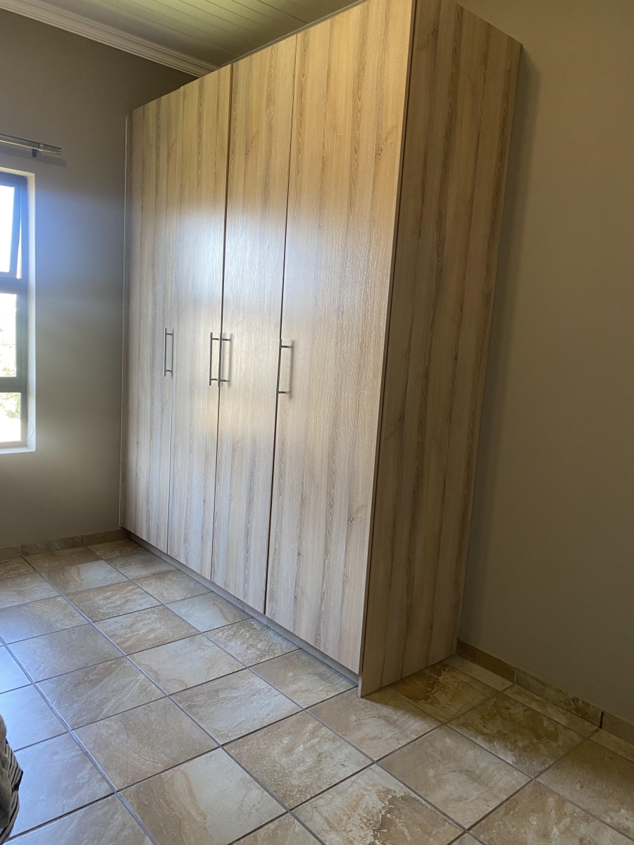 2 Bedroom Property for Sale in Gateway Manor North West